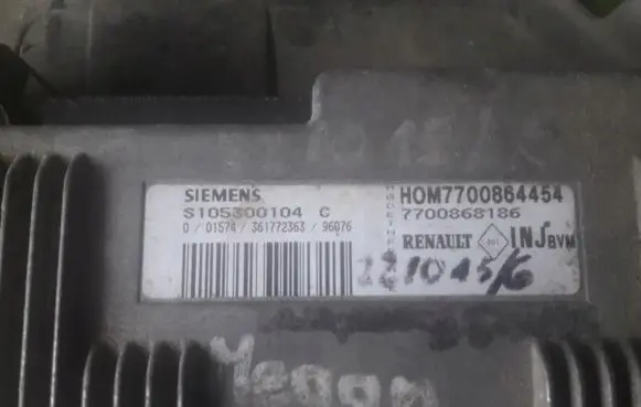 Renault Megane I Engine control unit/module ECU