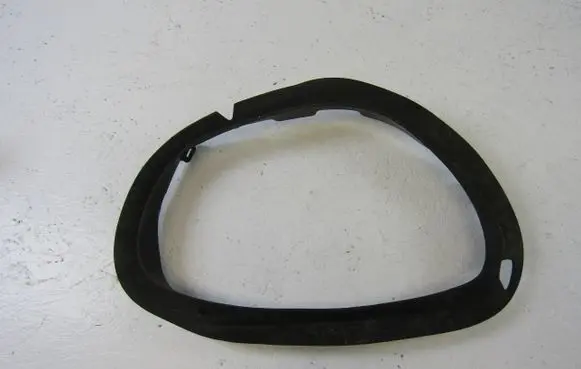 Mini Cooper Countryman F60 Under headlight/headlamp trim 7388102