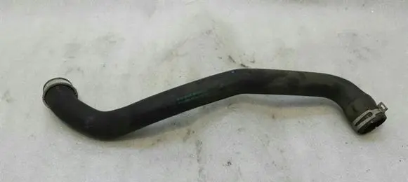 Mercedes-Benz R W251 Engine coolant pipe/hose A2515011382