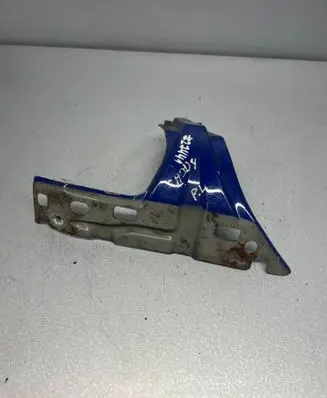 Volkswagen Caddy Fender mounting bracket 821130