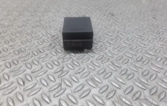 Volkswagen Touran I Other relay 7M0951253C