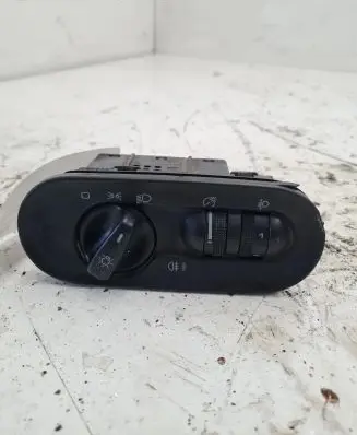 Volkswagen Sharan Light switch