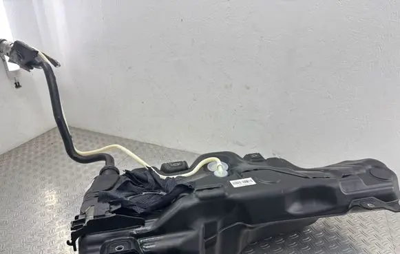 Seat Ateca Fuel tank 5Q0201020MR