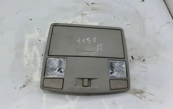 Mazda 5 Front seat light GK2A69970