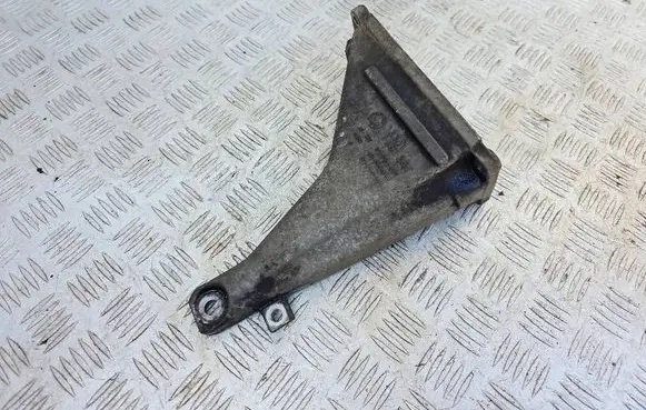 BMW 7 E38 Engine mounting bracket 1093256 22111093256