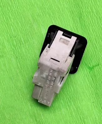 Mercedes-Benz C W203 Sensor 20282094 30011501