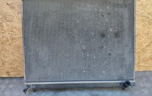 Mitsubishi Pajero Coolant radiator