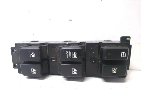 Hyundai Santa Fe Electric window control switch 371490