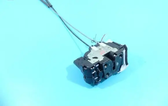 Hyundai i20 (PB PBT) Front door lock 81320-1J220 IMPRK1355658