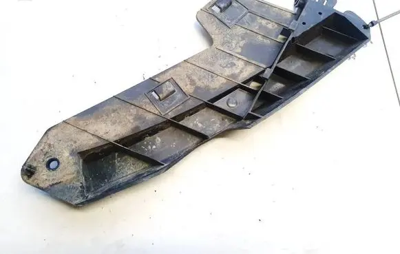 Volvo S80 Front bumper mounting bracket 30796387