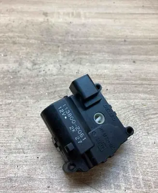 Lexus IS 220D-250-350 Air flap motor/actuator 1138002051 2K27