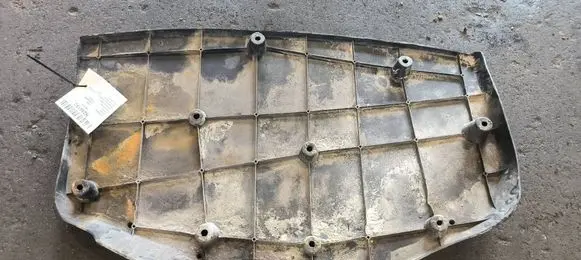 Engine splash shield/under tray