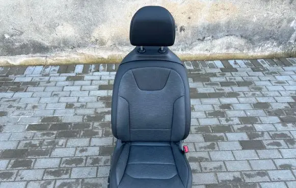 KIA Niro Front passenger seat 