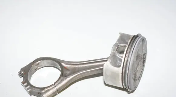 Piston