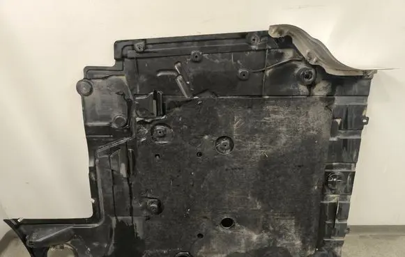 Mercedes-Benz Vito Viano W447 Trunk boot underbody cover/under tray A4476805404