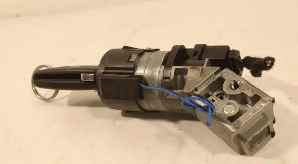 Peugeot 3008 I Ignition lock 36410600