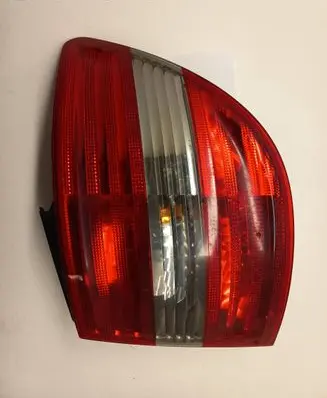 Mercedes-Benz B W245 Rear/tail lights 27520216 A169820