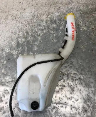 Mazda 2 Windshield washer fluid reservoir/tank 2S61-17618-AH