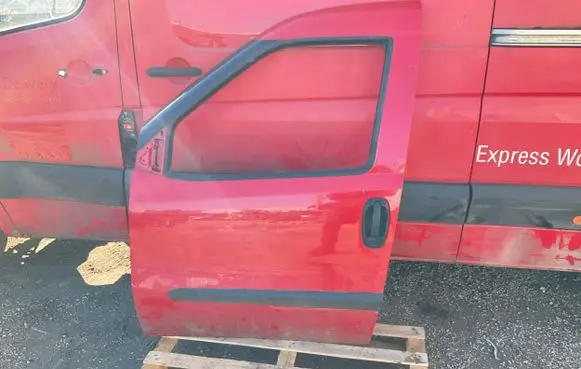 Fiat Doblo Front door