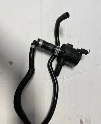 Ford Kuga III Water pump JX6118D473PC