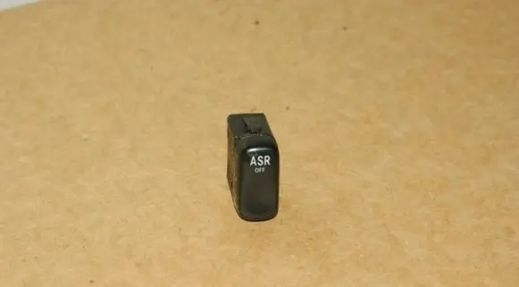 Traction control (ASR) switch