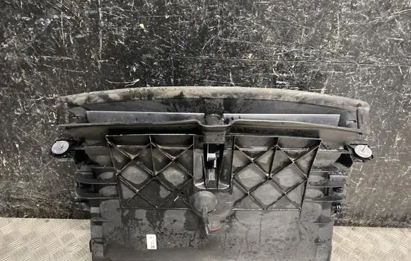 Tesla Model Y Radiator set 134066600A