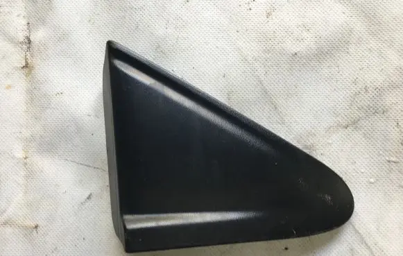 Renault Clio IV Fender end trim 638741447R
