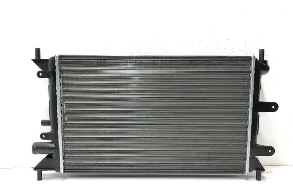 Ford Escort Coolant radiator 92AB8005CB 92AB8005DB 92AB8005CC