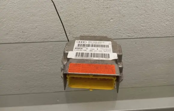 Audi A4 S4 B7 8E 8H Airbag control unit/module 8E0959655G 0285001668