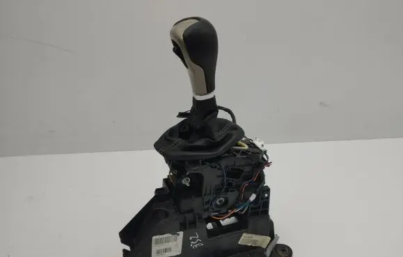 Jeep Cherokee Gear selector 1WS541X9AE