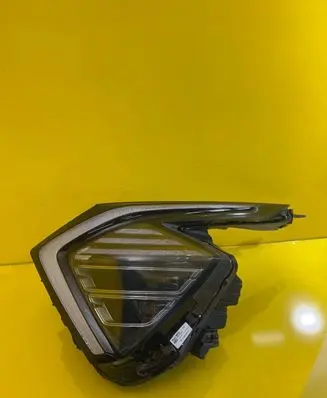 KIA Sportage Headlight/headlamp 92101R2100