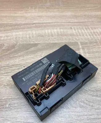 Volkswagen PASSAT B7 Comfort/convenience module 3AA959433 5DK009064