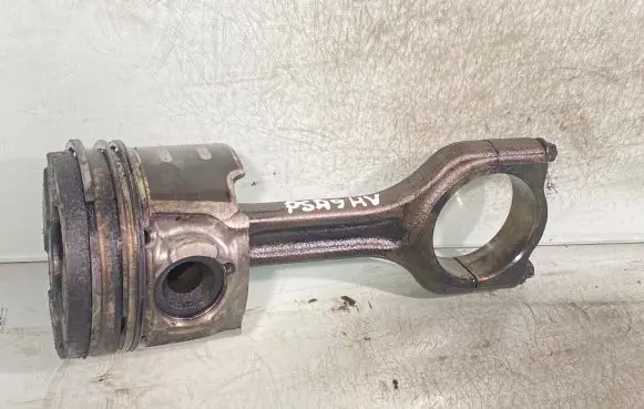 Peugeot 307 Piston with connecting rod Psa9hv