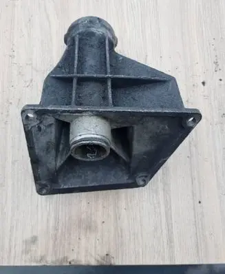 BMW X5 E53 Driveshaft support bearing bracket 7503120