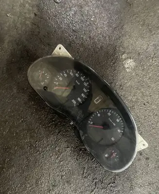 Seat Alhambra (Mk1) Speedometer (instrument cluster)