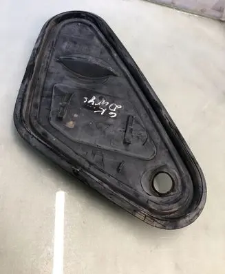 Skoda Karoq Other rear door trim element 575839915b