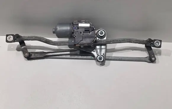 Volvo S60 Front wiper linkage and motor 30753493