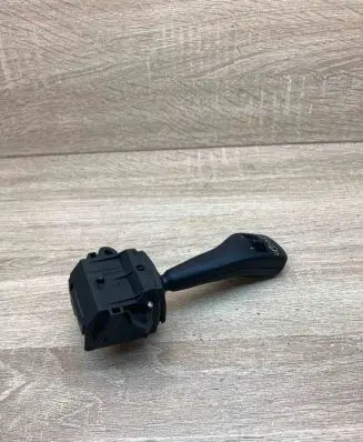 BMW 5 E39 Wiper control stalk 8363669 01204020