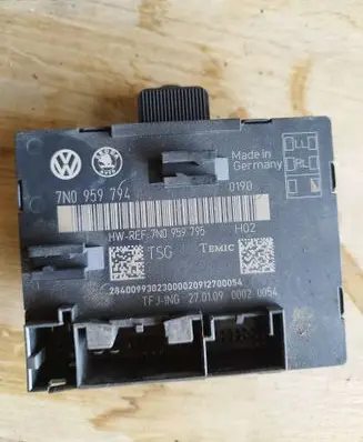 Skoda Superb B6 (3T) Door control unit/module 7N0959795 7N0959794