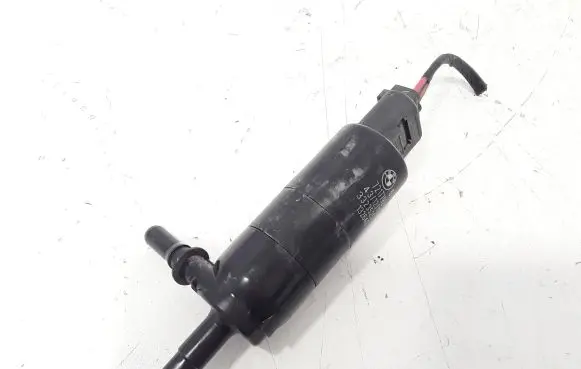 BMW 3 F30 F35 F31 Headlight washer pump 721779202