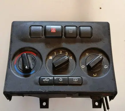 Opel Zafira A Climate control unit 90589777