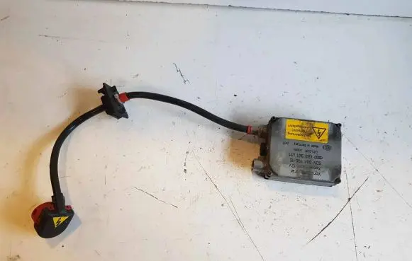 Audi A6 S6 C5 4B Headlight ballast module Xenon 4B0941471 5DV00776015