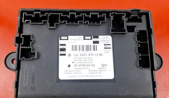 Mercedes-Benz S W221 Door control unit/module A2218704392