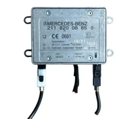 Mercedes-Benz E W211 Antenna control unit 2118200885