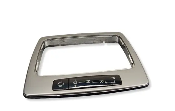 Mercedes-Benz C W204 Gear shifter surround trim plastic A2046800039