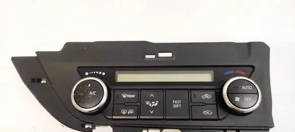 Toyota Auris E180 Climate control unit 75F542
