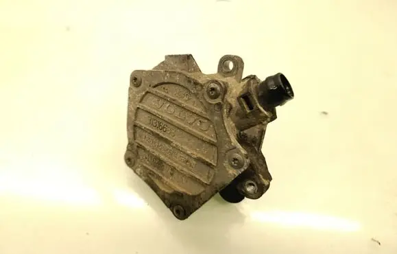 Volvo S60 Vacuum pump 31316688