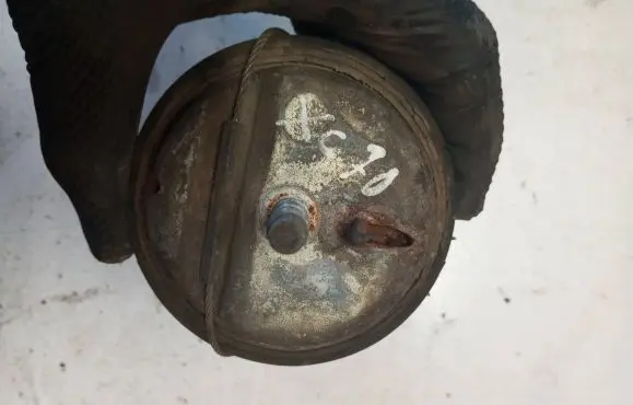 Volvo S80 Engine mount bracket 9485551