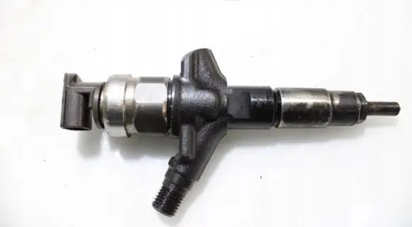 Subaru Legacy Fuel injector 16613AA020
