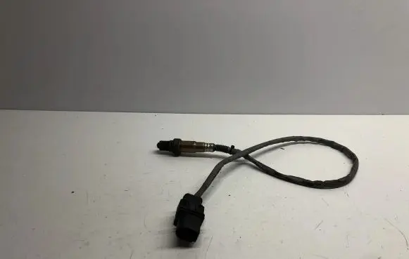Volkswagen PASSAT B7 Lambda probe sensor 0281004148